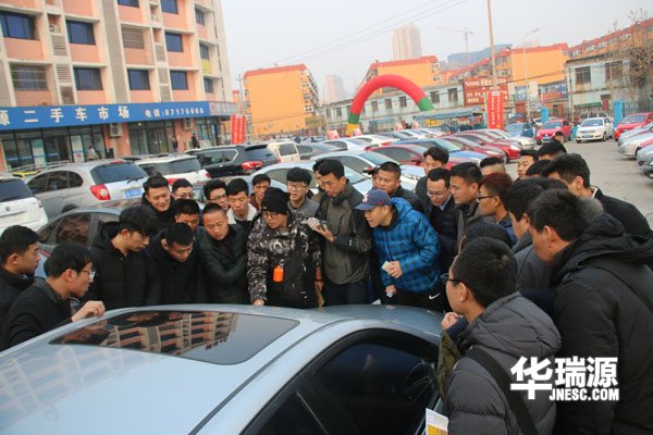 菜鸟学二手车鉴定评估师技能，报名就送评估大礼包！