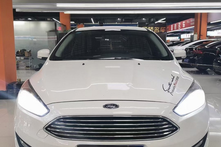 哈尔滨二手福特福克斯 2018款 福克斯三厢经典1.6L自动风尚型智行版